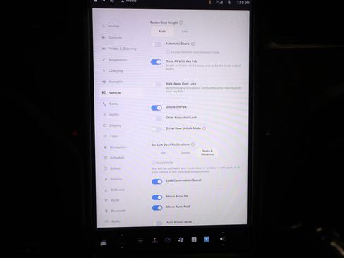 Used 2020 Tesla Model X Long Range image 59