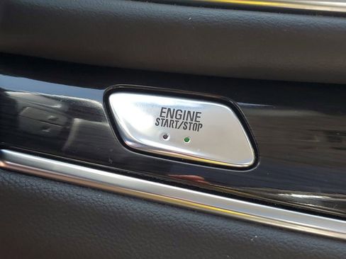Used 2024 Buick Enclave Essence w/ Experience Buick Package AWD/4WD image 26