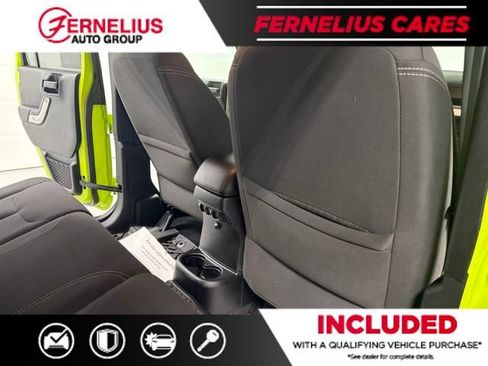 Used 2016 Jeep Wrangler Unlimited Sahara AWD/4WD image 25