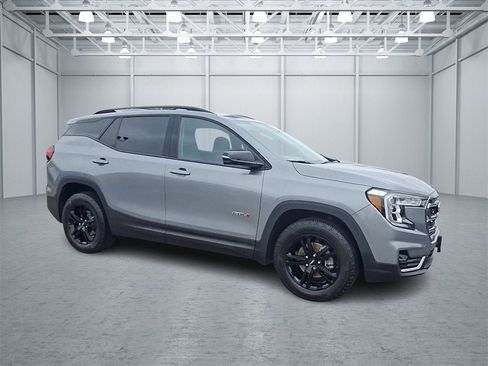 Certified 2023 GMC Terrain AT4 image 8