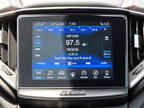 Used 2019 Maserati Ghibli S Q4 AWD/4WD image 25