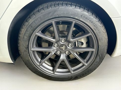 Used 2022 Tesla Model 3 RWD image 11