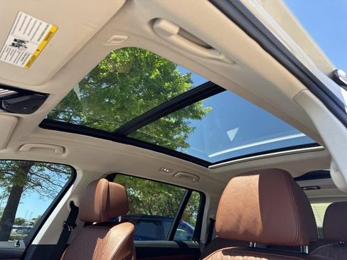 Certified 2023 BMW X7 xDrive40i w/ Premium Package AWD/4WD image 9