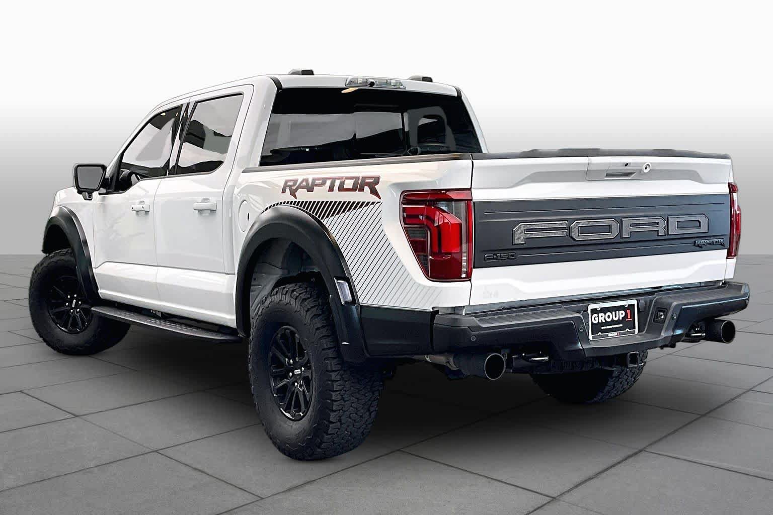 Used 2025 Ford F150 Raptor AWD/4WD image 23