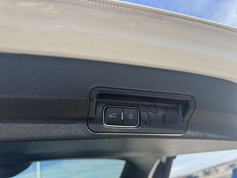 Certified 2023 Ford Explorer XLT w/ Equipment Group 202A image 28