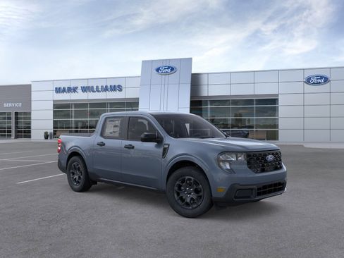 New 2025 Ford Maverick XLT w/ XLT Luxury Package image 7