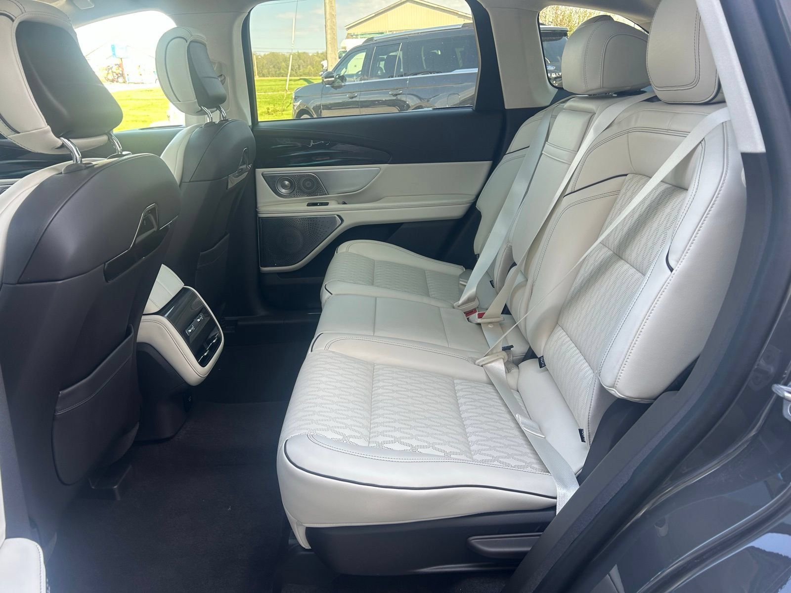 Used 2024 Lincoln Nautilus Black Label AWD/4WD image 26