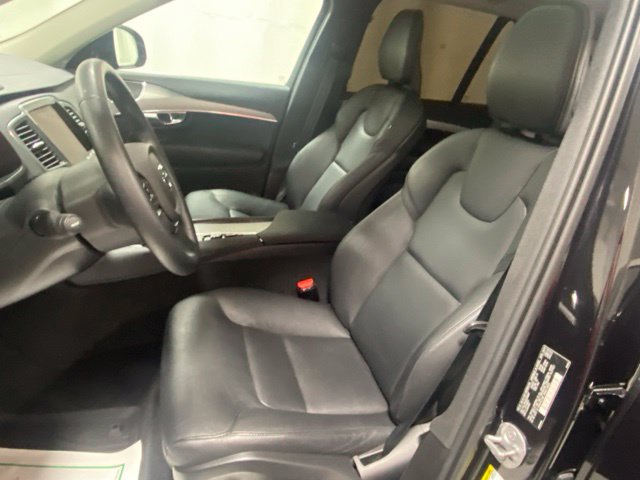 Used 2024 Volvo XC90 B5 Core w/ Climate Package AWD/4WD image 11