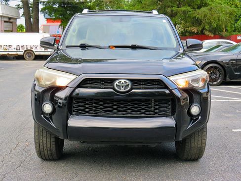 Used 2015 Toyota 4Runner SR5 image 4
