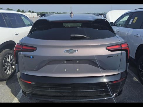 Used 2025 Chevrolet Blazer EV RS AWD/4WD image 19