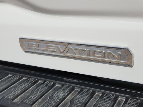 Used 2025 GMC Sierra 1500 Elevation w/ Preferred Package RWD image 9