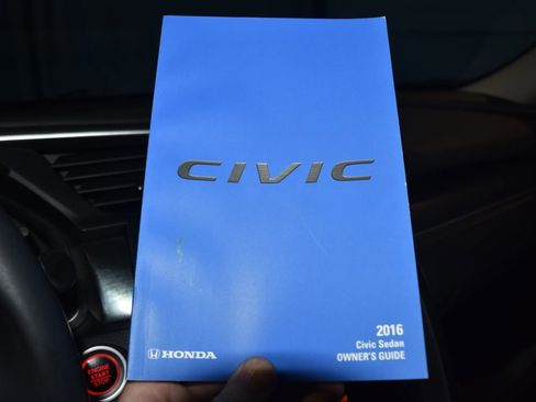 Used 2016 Honda Civic Touring image 11