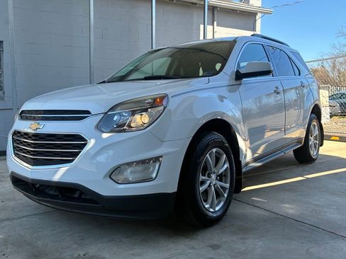 Used 2017 Chevrolet Equinox LT AWD/4WD image 9