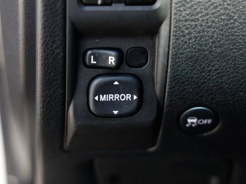 Used 2011 Subaru Impreza 2.5i Premium w/ PWR Moonroof Value Pkg AWD/4WD image 36