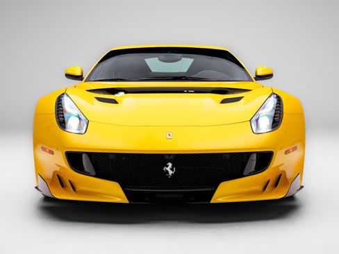 Used 2017 Ferrari F12tdf RWD image 3