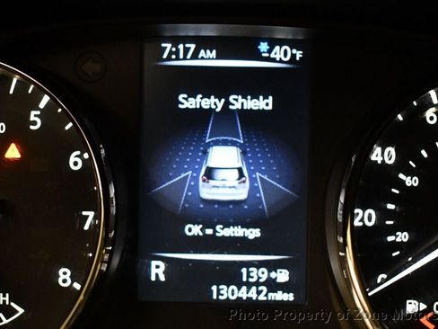 Used 2017 Nissan Rogue SV image 41