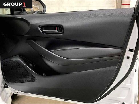 Certified 2025 Toyota Corolla LE FWD image 23