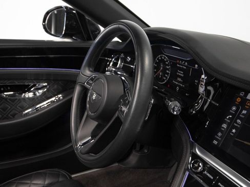 Used 2020 Bentley Continental GT V8 image 47