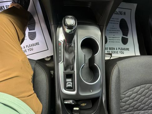 Used 2019 Chevrolet Equinox LT AWD/4WD image 11