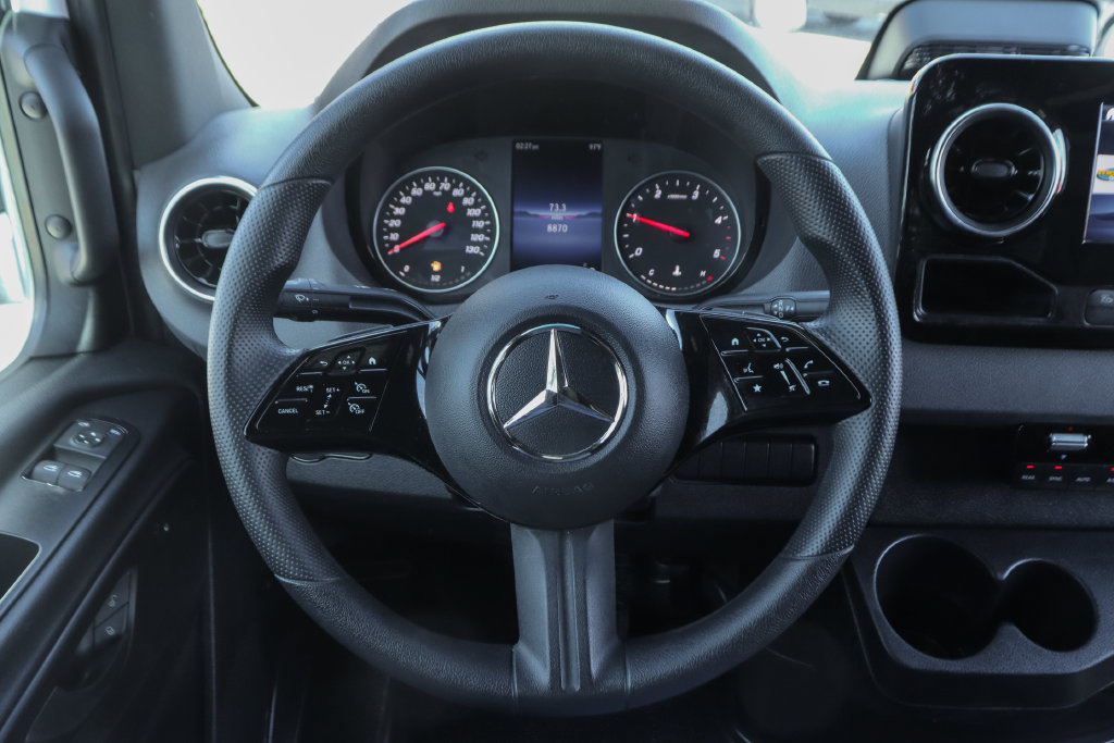 Used 2026 Mercedes-Benz Sprinter 2500 image 25