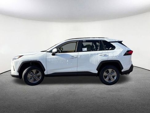 New 2025 Toyota RAV4 XLE image 7