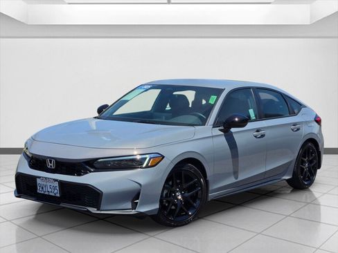 Certified 2025 Honda Civic Sport image 9