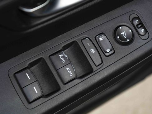 Used 2024 Honda CR-V Sport image 36