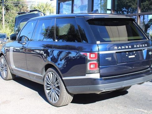 Used 2022 Land Rover Range Rover P525 Westminster Edition image 9