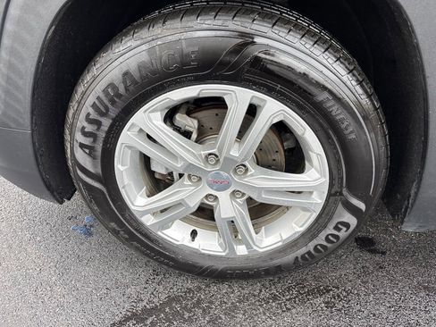 Used 2019 GMC Terrain SLE FWD image 10