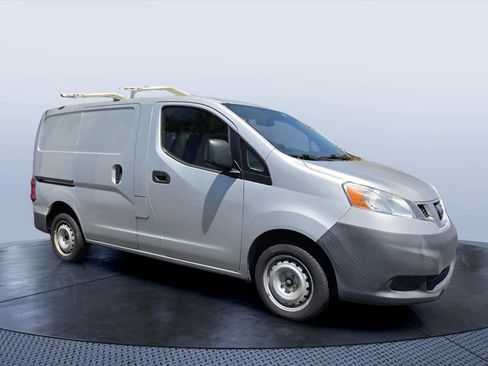 Used 2015 Nissan NV200 SV w/ Technology Package FWD image 1