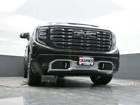 Used 2023 GMC Sierra 1500 Denali Ultimate image 33