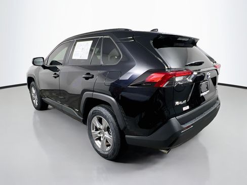 Used 2024 Toyota RAV4 LE AWD/4WD image 8