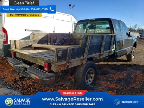 Used 2003 Ford F250 4x4 SuperCab Super Duty image 4