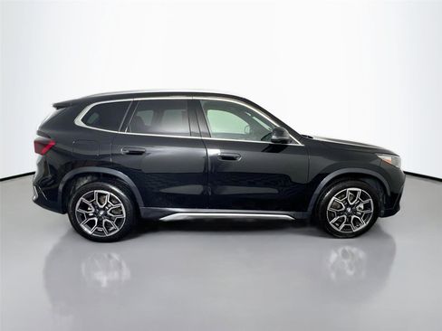Used 2025 BMW X1 xDrive28i w/ Technology Package image 7
