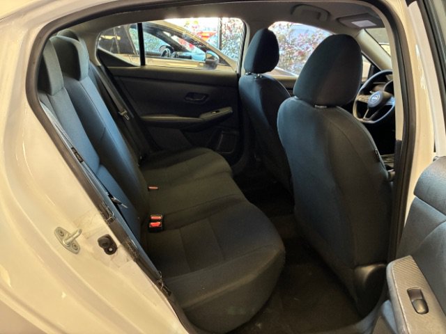 Used 2024 Nissan Sentra S FWD image 33
