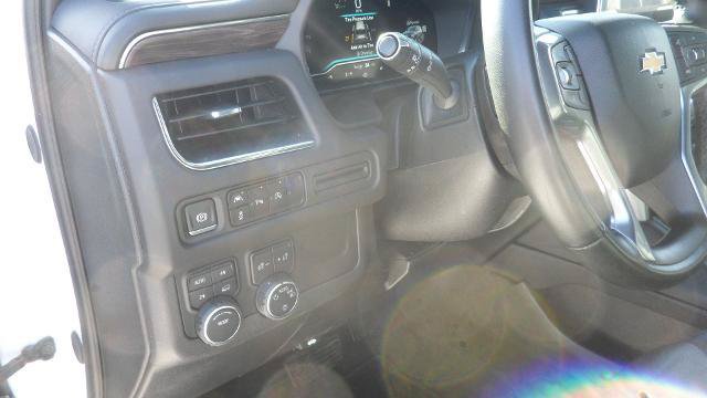 Used 2024 Chevrolet Suburban LT AWD/4WD image 22