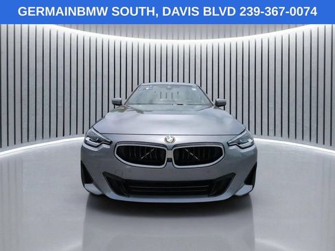 Used 2025 BMW 230i Coupe w/ Convenience Package RWD image 10