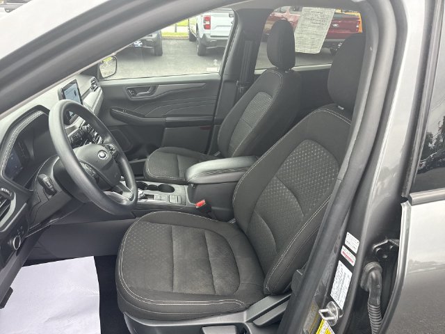 Used 2025 Ford Escape Active FWD image 15