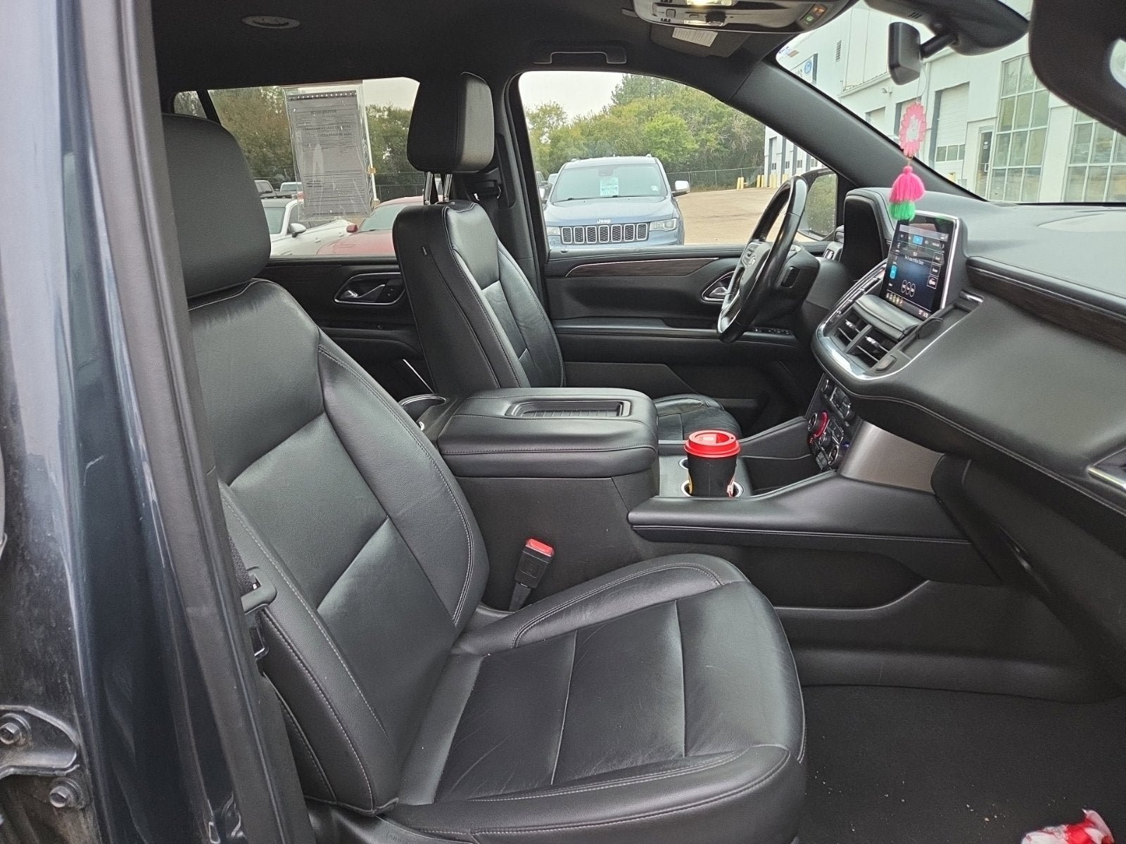 Used 2021 Chevrolet Tahoe LT AWD/4WD image 10
