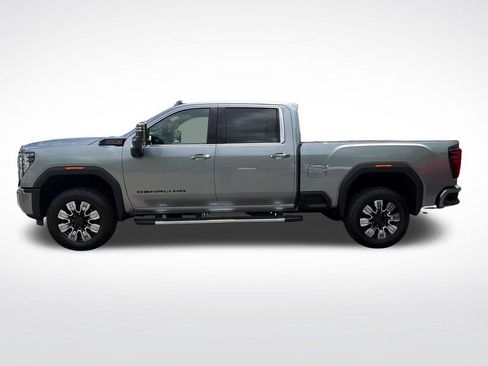 New 2026 GMC Sierra 2500 Denali w/ Denali Reserve Package AWD/4WD image 2