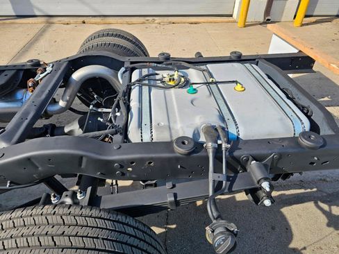 Used 2027 Ford E-350 and Econoline 350 Super Duty w/ Ambulance Prep Package RWD image 6