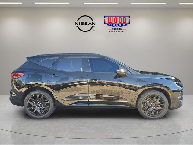 Used 2023 Chevrolet Blazer RS w/ Driver Confidence II Package FWD image 2