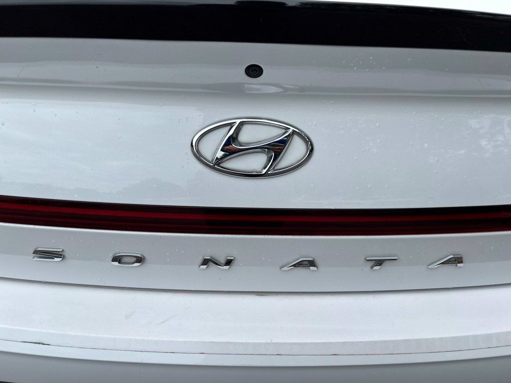 Used 2022 Hyundai Sonata Blue FWD image 11