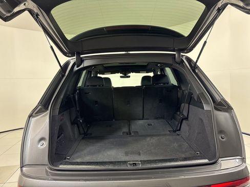 Used 2025 Audi Q7 3.0T Premium Plus image 27