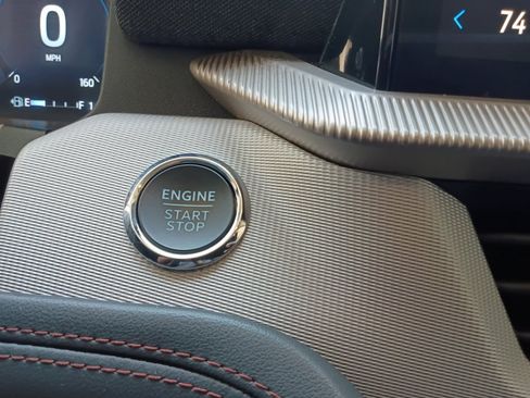Used 2025 Ford Explorer Active RWD image 23