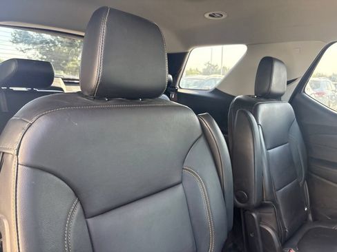 Used 2018 Chevrolet Traverse LT AWD/4WD image 33
