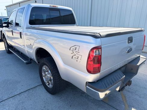 Used 2013 Ford F250 XLT w/ XLT Premium Pkg AWD/4WD image 3