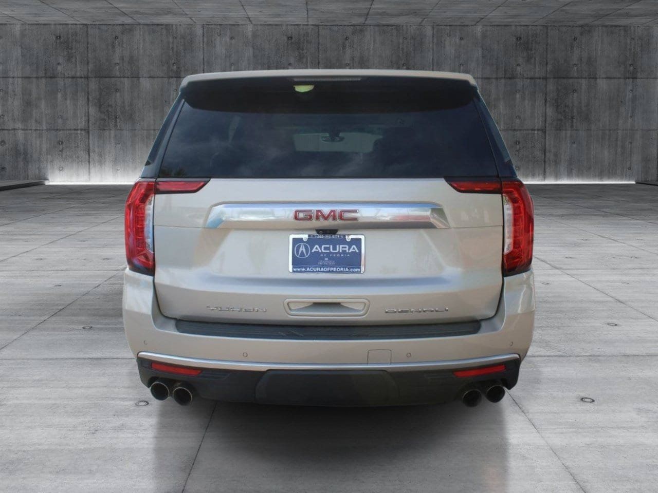 Used 2022 GMC Yukon Denali w/ Denali Premium Package AWD/4WD image 4