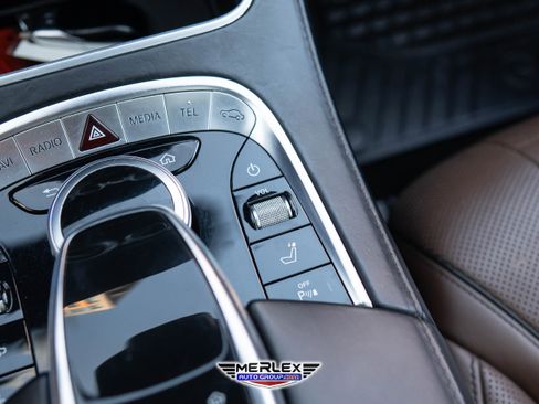 Used 2019 Mercedes-Benz S 560 4MATIC Sedan image 37