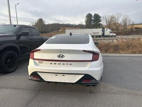 Used 2022 Hyundai Sonata SEL w/ Convenience Package image 9